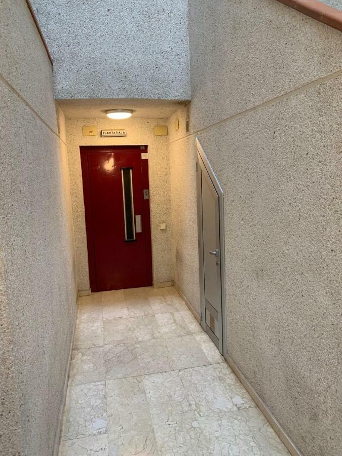 Apartamento Cambrilsfornia Apartment Exterior photo